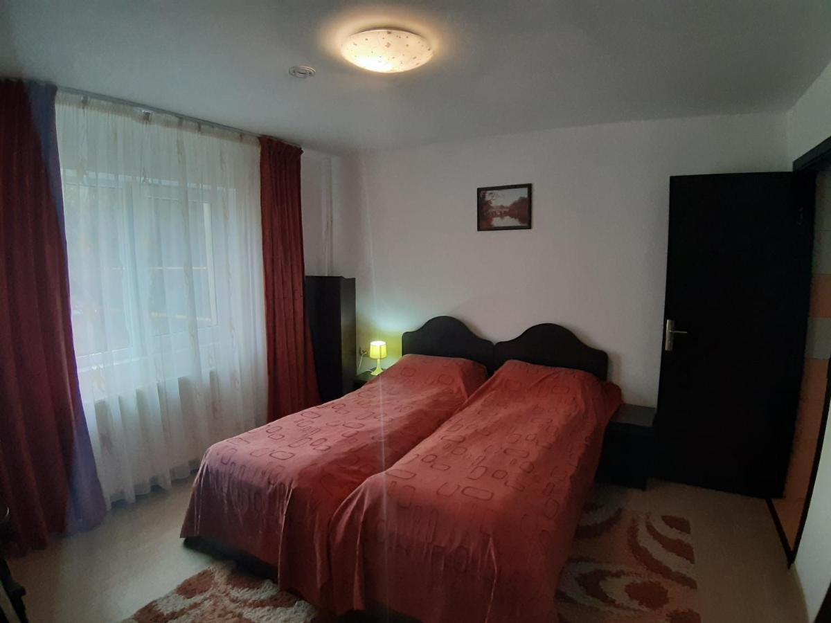 Standard Double Room,1128505092:JPEG